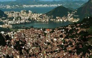 favelas-300x191