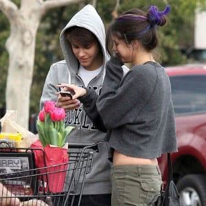 justin-bieber-selena-gomez-recentes-300x300