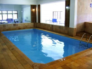 piscina-aquecida-300x225