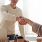 Como funciona a incorporação de empresas