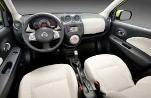 nissan-march-painel-interior-300x195
