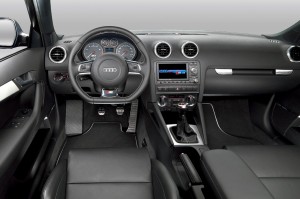 Audi-A3-2024-interior-painel-300x199