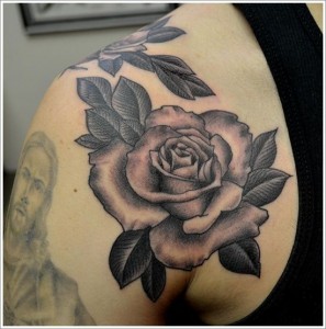 lindas-tatuagens-de-rosas-297x300
