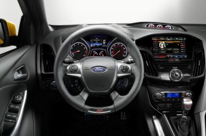 painel-ford-focus-2024-interior-fotos-300x199