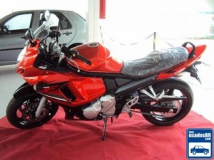 suzuki-motos-comprar-precos-300x225