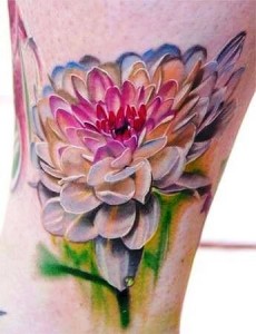 dicas-tatuagens-de-flores-femininas-230x300