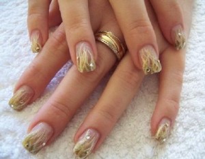 modelos-unhas-decoradas-para-noivas-2024-300x233