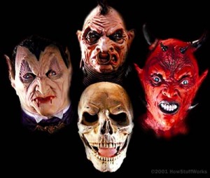 mascaras-para-halloween-assustadoras-300x254