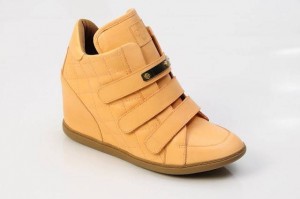 novos-Sneakers-2024-300x199