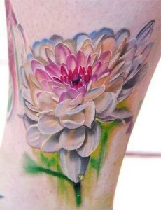 tatuagens-femininas-de-flores-fotos1-230x300