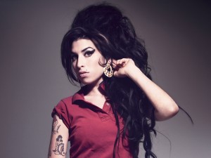 Amy-Winehouse-fotos-300x225