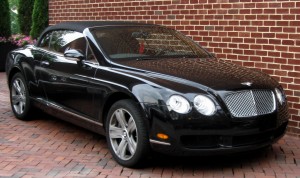 Bentley-carro-300x178